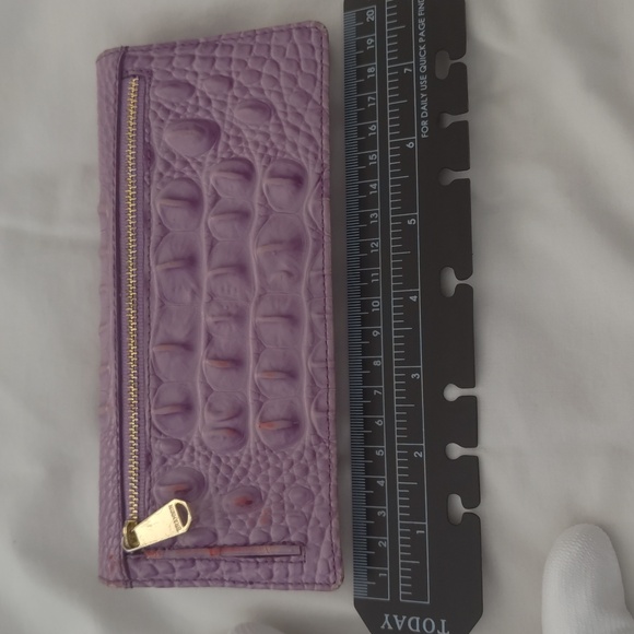 Brahmin Ady Leather Wallet Lavender Melbourne Genuine Leather Wallet WOW! - Picture 4 of 4
